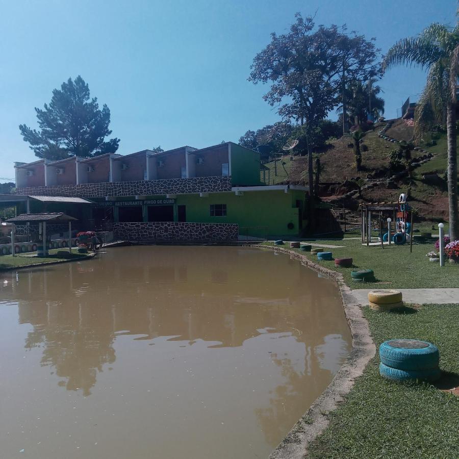 Pesqueiro Restaurante E Pousada Pingo De Ouro ปิเอดาจี ภายนอก รูปภาพ